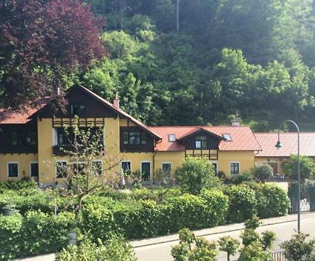 Villa Kreuthhof Appartements Klosterneuburg Εξωτερικό φωτογραφία